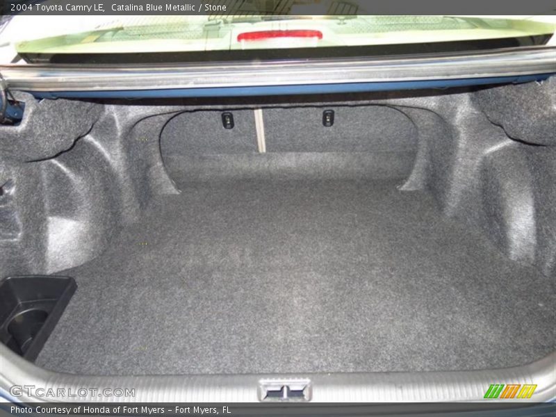 Catalina Blue Metallic / Stone 2004 Toyota Camry LE