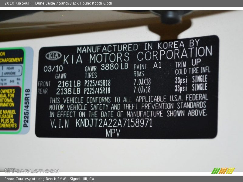 Dune Beige / Sand/Black Houndstooth Cloth 2010 Kia Soul !