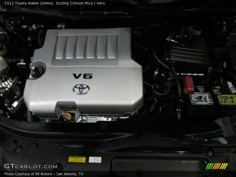 Sizzling Crimson Mica / Ivory 2011 Toyota Avalon Limited