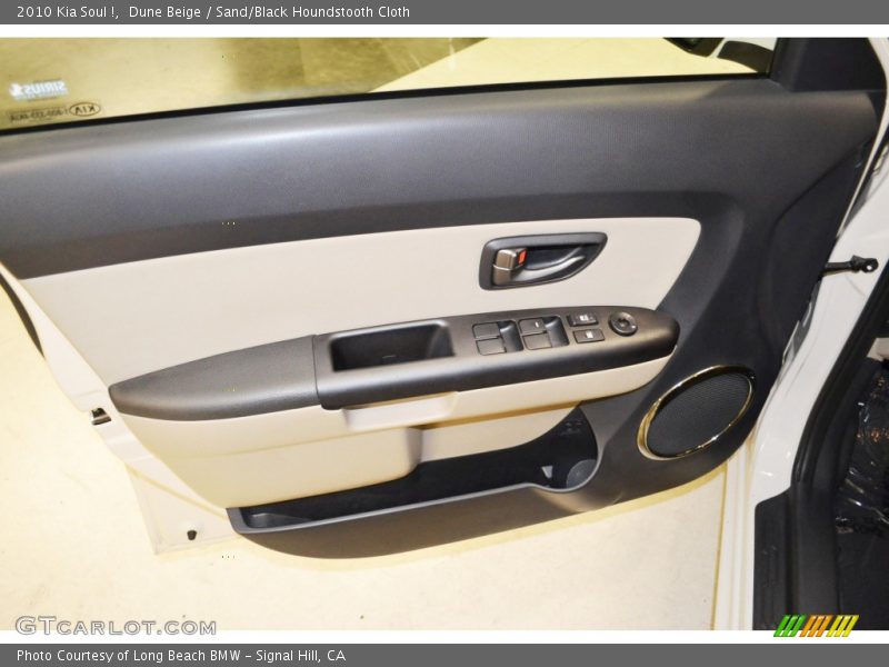 Dune Beige / Sand/Black Houndstooth Cloth 2010 Kia Soul !