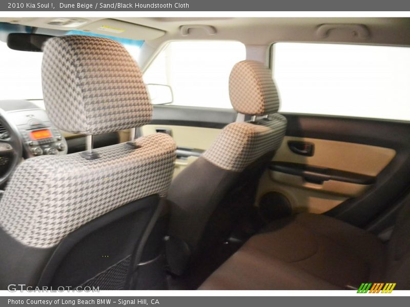 Dune Beige / Sand/Black Houndstooth Cloth 2010 Kia Soul !