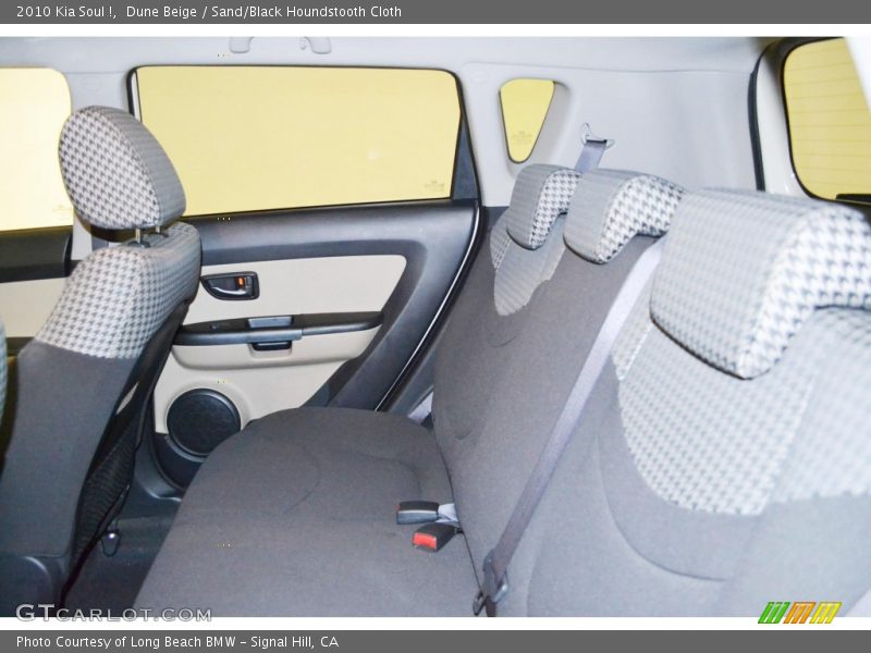 Dune Beige / Sand/Black Houndstooth Cloth 2010 Kia Soul !
