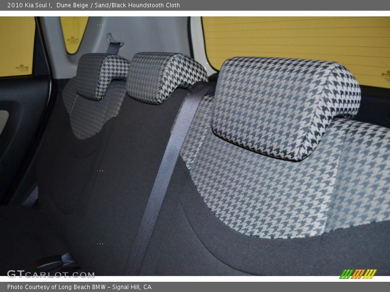 Dune Beige / Sand/Black Houndstooth Cloth 2010 Kia Soul !