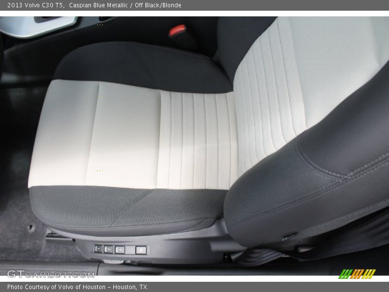 Caspian Blue Metallic / Off Black/Blonde 2013 Volvo C30 T5