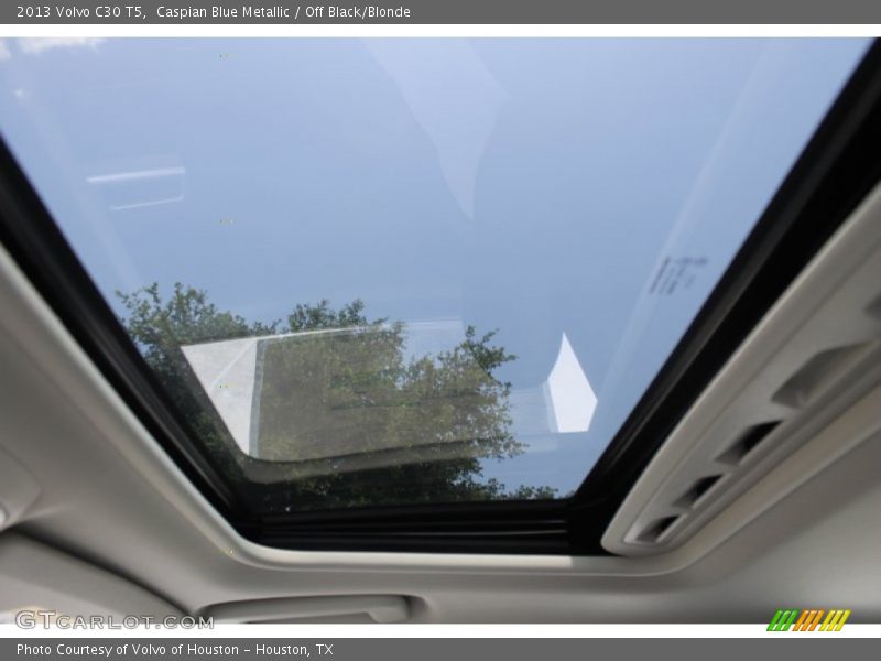 Caspian Blue Metallic / Off Black/Blonde 2013 Volvo C30 T5