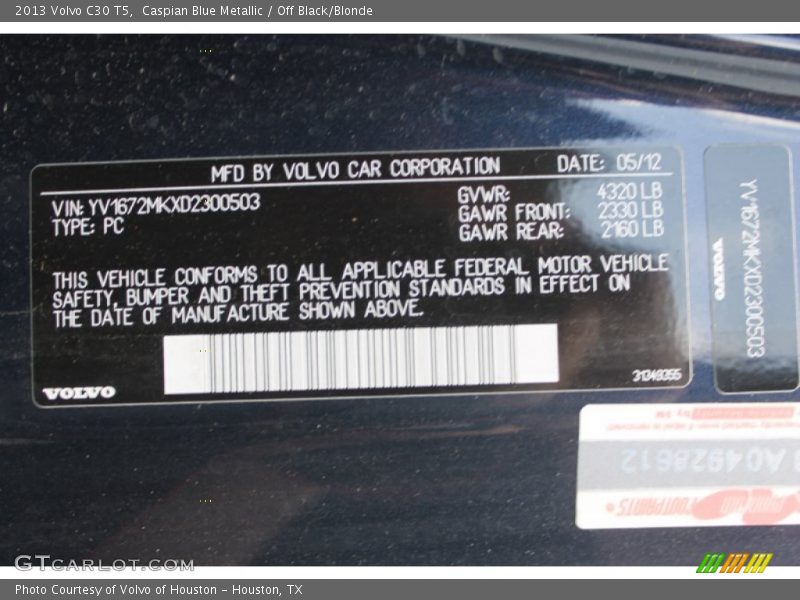Caspian Blue Metallic / Off Black/Blonde 2013 Volvo C30 T5