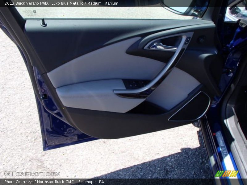 Luxo Blue Metallic / Medium Titanium 2013 Buick Verano FWD