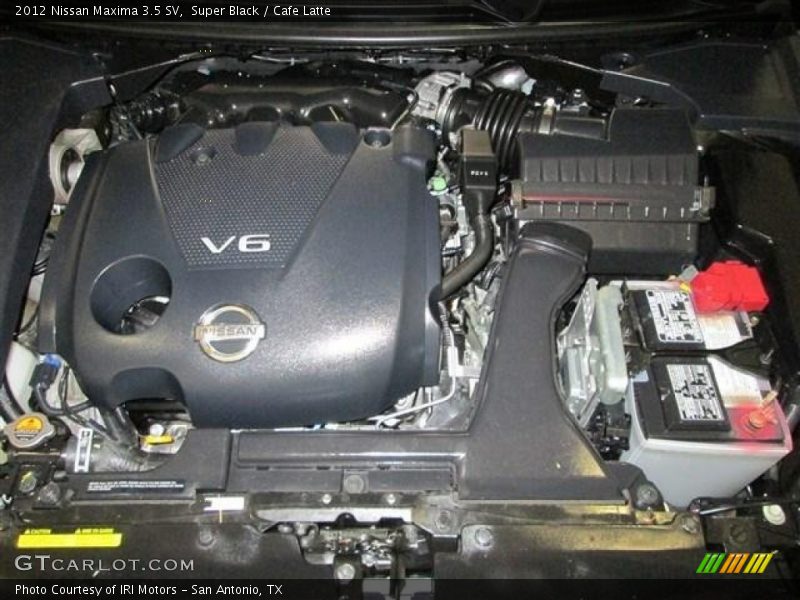 Super Black / Cafe Latte 2012 Nissan Maxima 3.5 SV