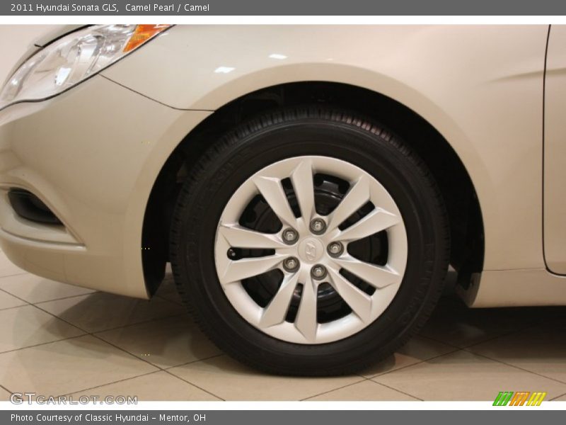 Camel Pearl / Camel 2011 Hyundai Sonata GLS