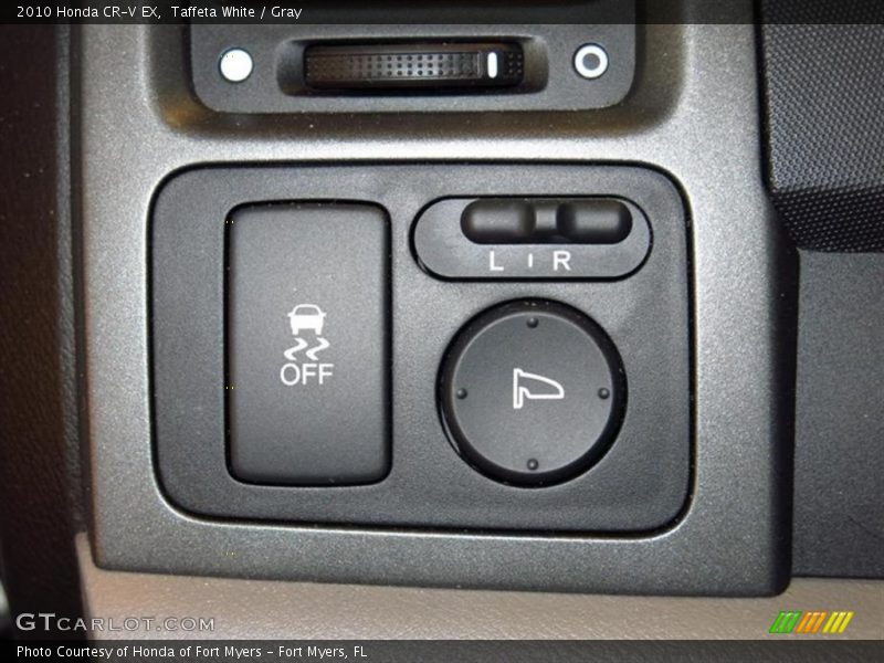 Controls of 2010 CR-V EX