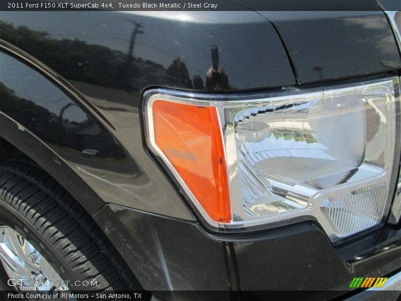 Tuxedo Black Metallic / Steel Gray 2011 Ford F150 XLT SuperCab 4x4