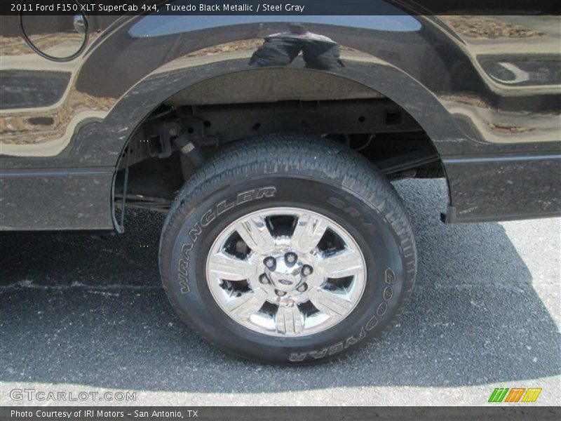Tuxedo Black Metallic / Steel Gray 2011 Ford F150 XLT SuperCab 4x4
