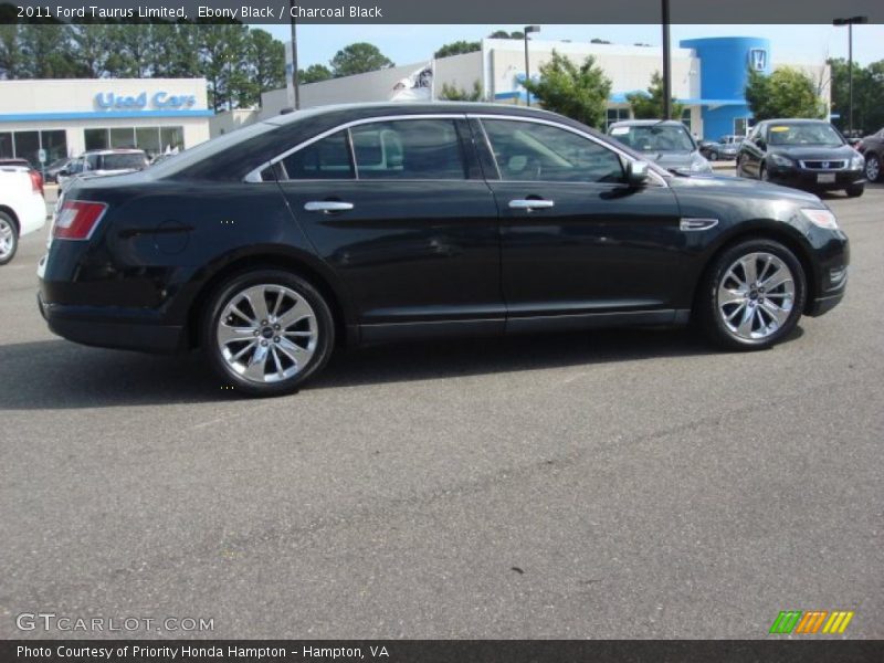Ebony Black / Charcoal Black 2011 Ford Taurus Limited