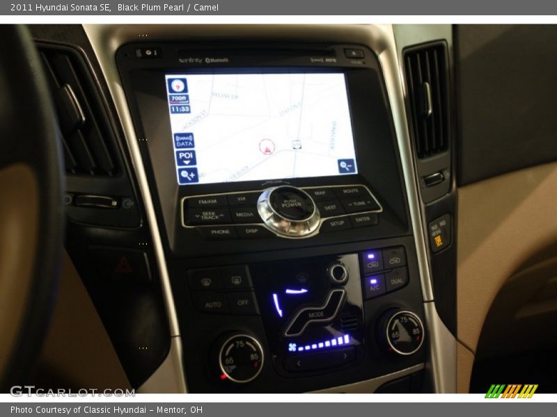 Black Plum Pearl / Camel 2011 Hyundai Sonata SE