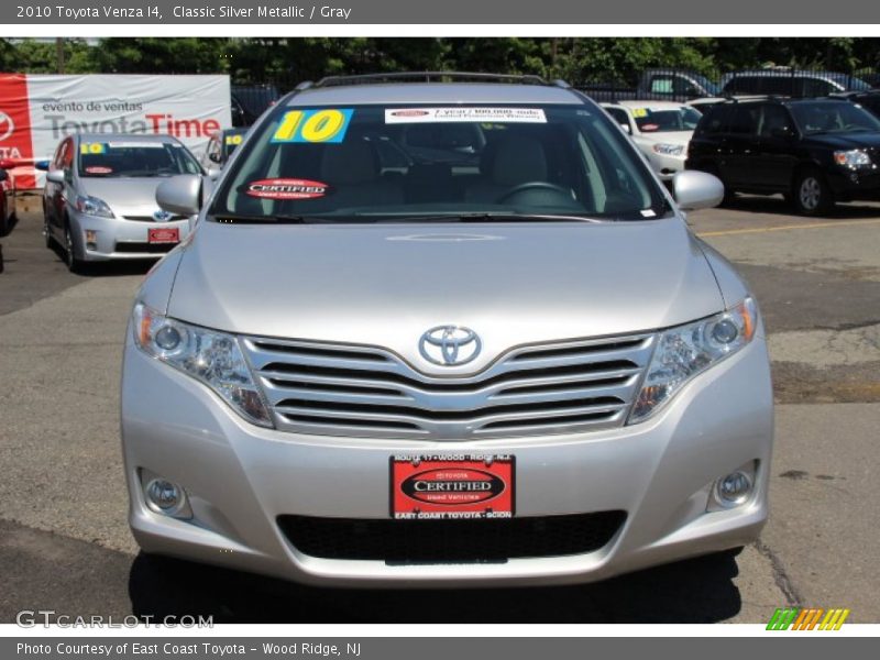 Classic Silver Metallic / Gray 2010 Toyota Venza I4