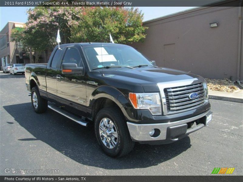 Tuxedo Black Metallic / Steel Gray 2011 Ford F150 XLT SuperCab 4x4