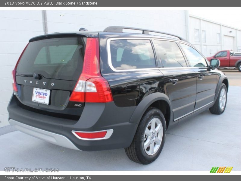 Black Stone / Sandstone 2013 Volvo XC70 3.2 AWD