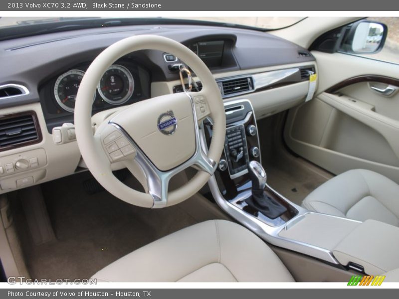 Sandstone Interior - 2013 XC70 3.2 AWD 