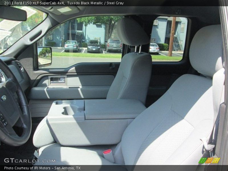 Tuxedo Black Metallic / Steel Gray 2011 Ford F150 XLT SuperCab 4x4