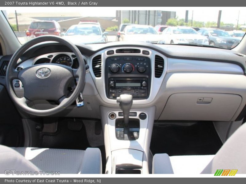 Black / Ash Gray 2007 Toyota Highlander V6 4WD