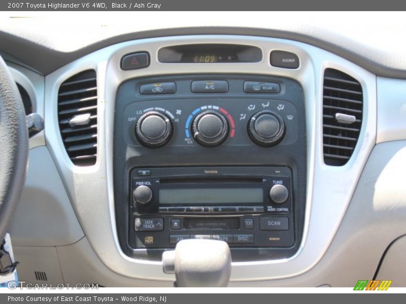 Black / Ash Gray 2007 Toyota Highlander V6 4WD