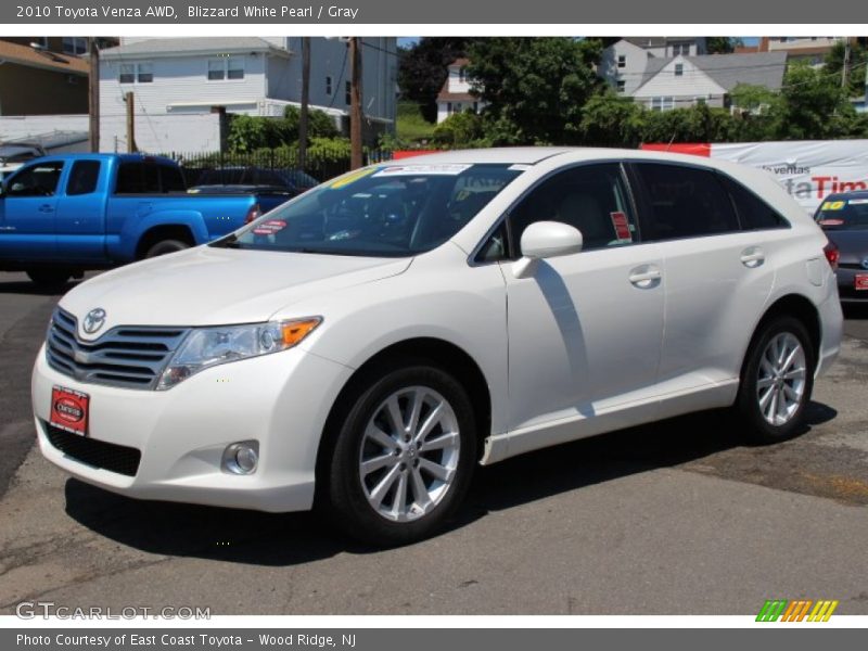 Blizzard White Pearl / Gray 2010 Toyota Venza AWD