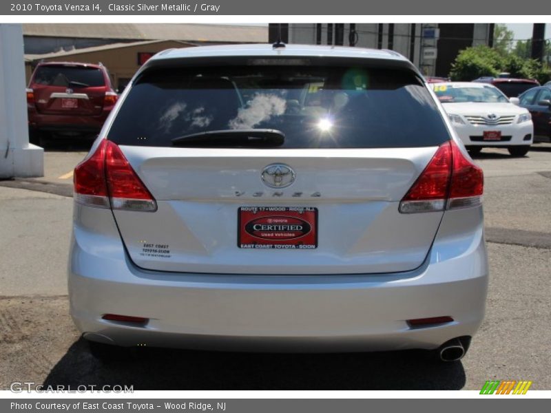 Classic Silver Metallic / Gray 2010 Toyota Venza I4