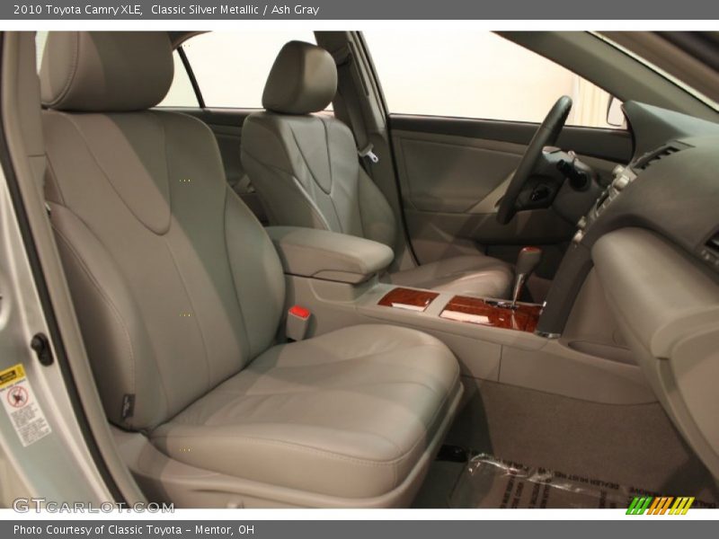 Front Seat of 2010 Camry XLE