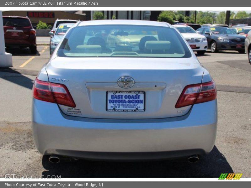 Titanium Metallic / Ash 2007 Toyota Camry LE V6