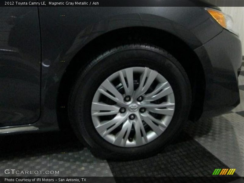 Magnetic Gray Metallic / Ash 2012 Toyota Camry LE