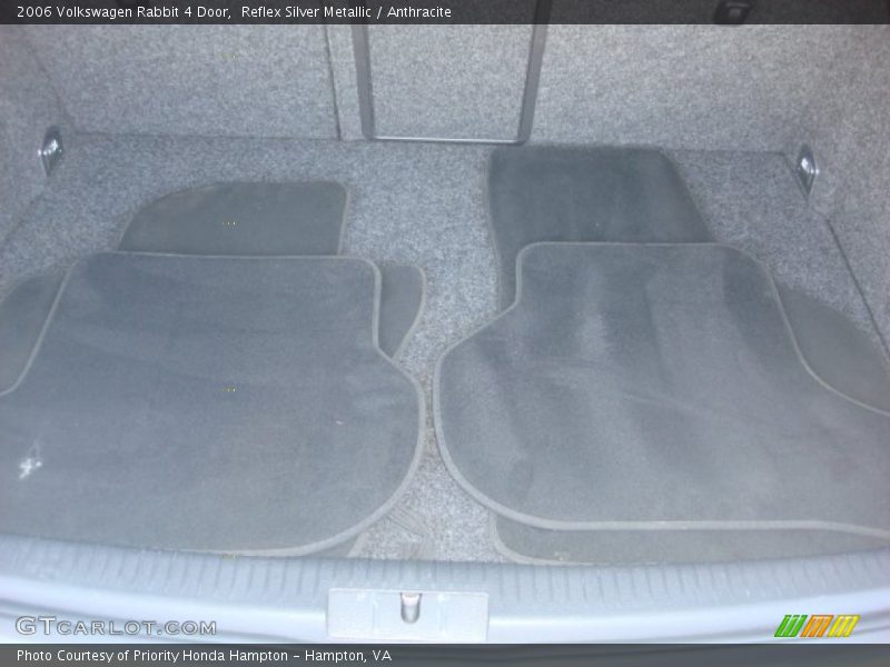 Reflex Silver Metallic / Anthracite 2006 Volkswagen Rabbit 4 Door
