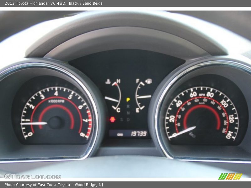 Black / Sand Beige 2012 Toyota Highlander V6 4WD