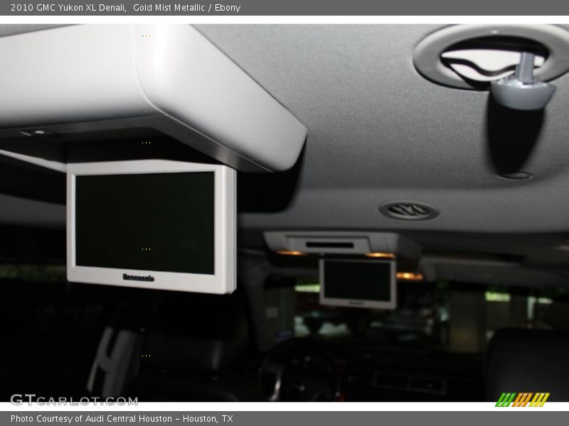 Gold Mist Metallic / Ebony 2010 GMC Yukon XL Denali