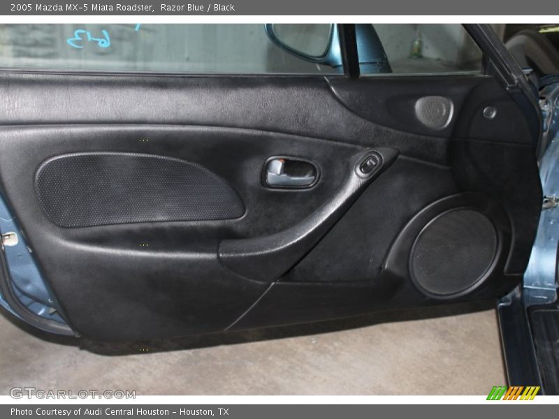 Razor Blue / Black 2005 Mazda MX-5 Miata Roadster