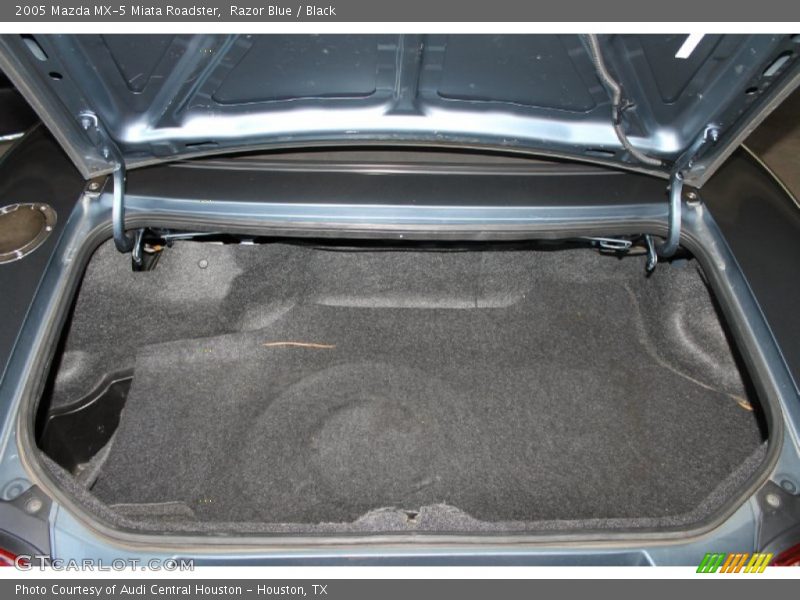Razor Blue / Black 2005 Mazda MX-5 Miata Roadster