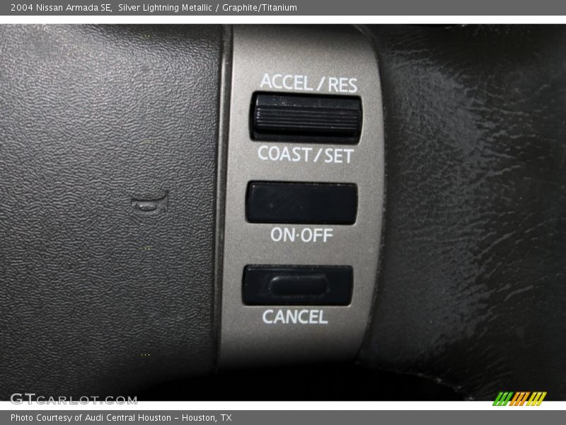 Silver Lightning Metallic / Graphite/Titanium 2004 Nissan Armada SE