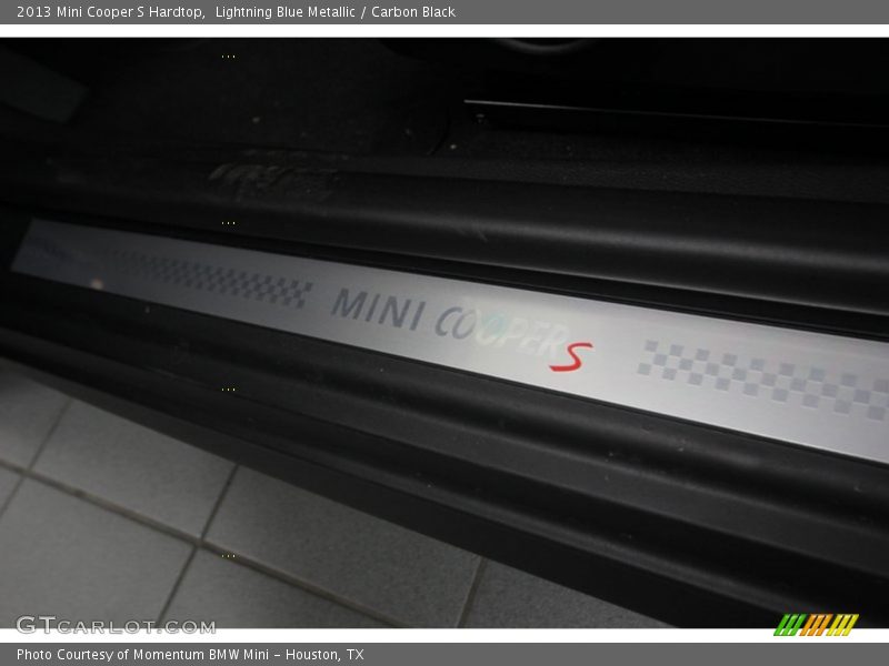 Lightning Blue Metallic / Carbon Black 2013 Mini Cooper S Hardtop
