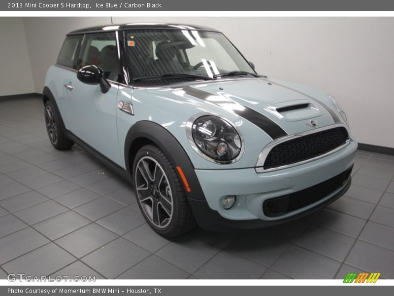 Ice Blue / Carbon Black 2013 Mini Cooper S Hardtop