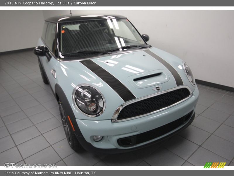 Ice Blue / Carbon Black 2013 Mini Cooper S Hardtop