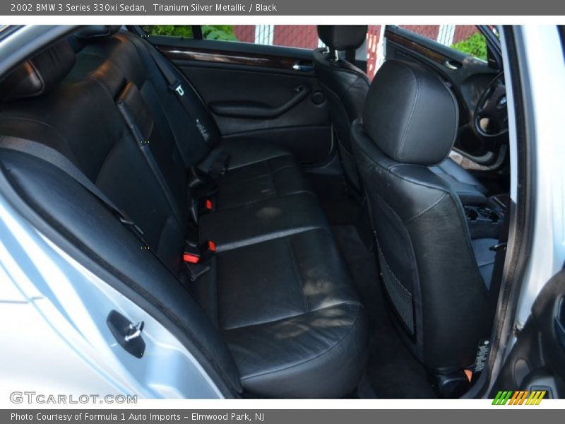 Titanium Silver Metallic / Black 2002 BMW 3 Series 330xi Sedan