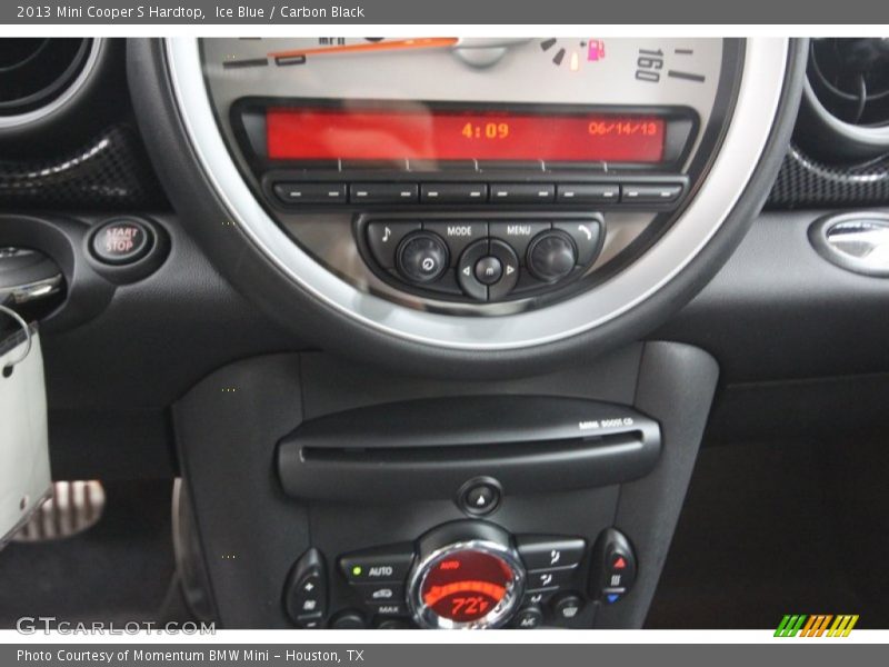 Ice Blue / Carbon Black 2013 Mini Cooper S Hardtop