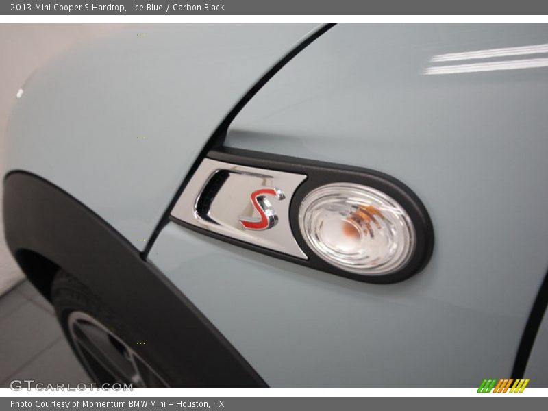 Ice Blue / Carbon Black 2013 Mini Cooper S Hardtop