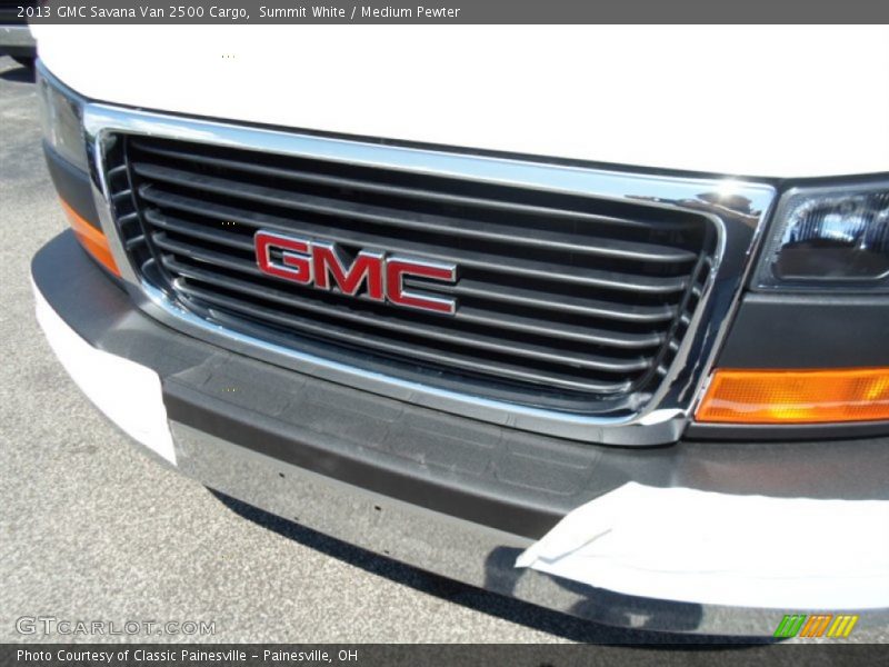 Summit White / Medium Pewter 2013 GMC Savana Van 2500 Cargo