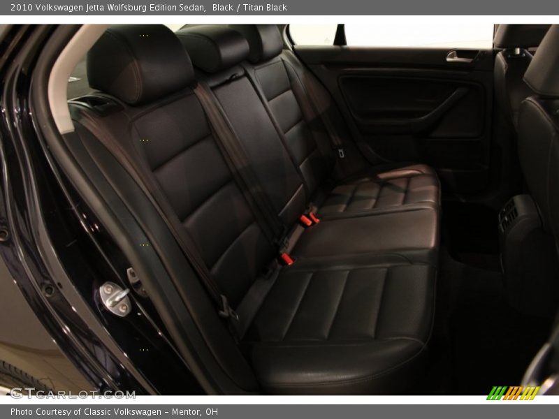 Black / Titan Black 2010 Volkswagen Jetta Wolfsburg Edition Sedan