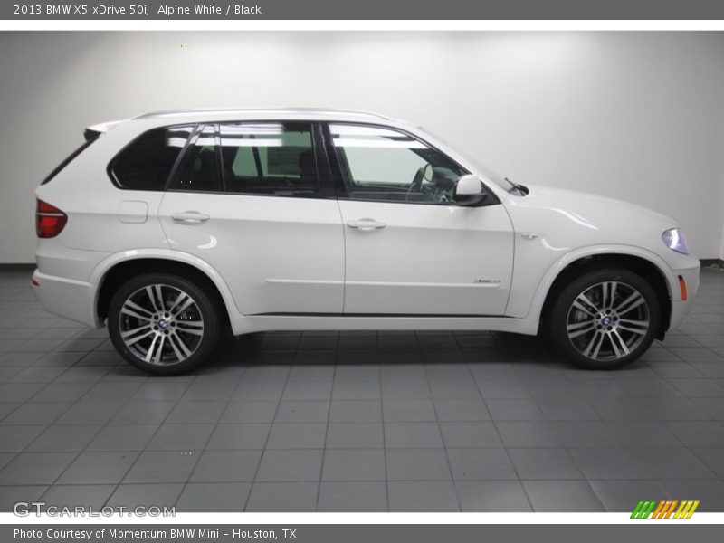 Alpine White / Black 2013 BMW X5 xDrive 50i