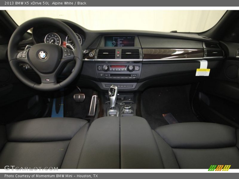 Alpine White / Black 2013 BMW X5 xDrive 50i