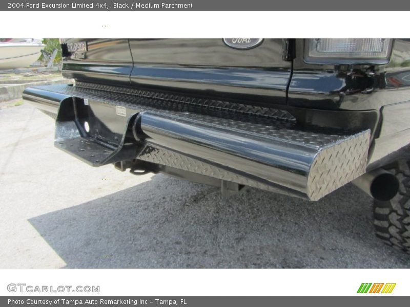 Black / Medium Parchment 2004 Ford Excursion Limited 4x4