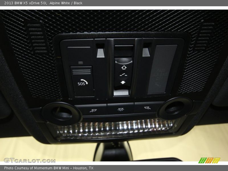 Alpine White / Black 2013 BMW X5 xDrive 50i