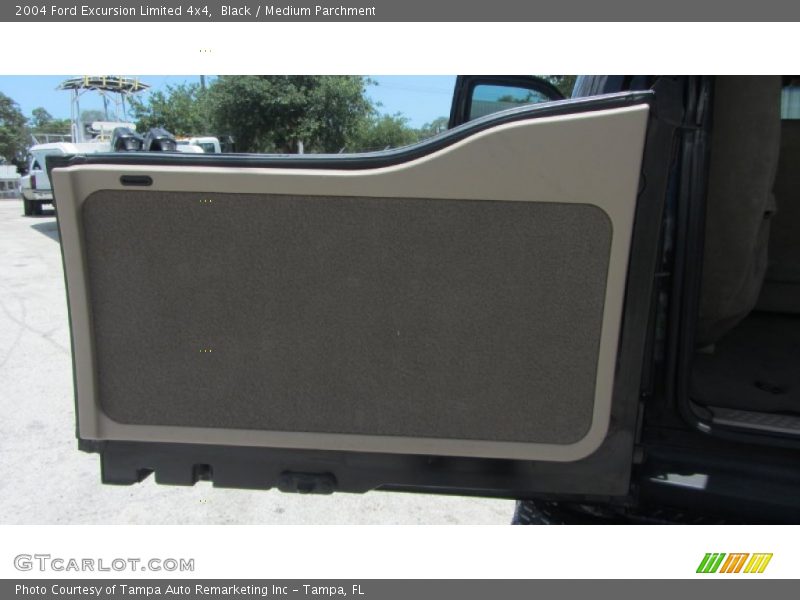 Black / Medium Parchment 2004 Ford Excursion Limited 4x4