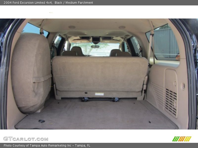  2004 Excursion Limited 4x4 Trunk